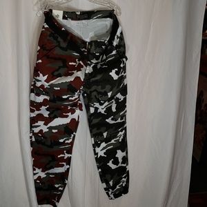 American Bazi Maroon Camo/City Tiwll Jogger Pants
